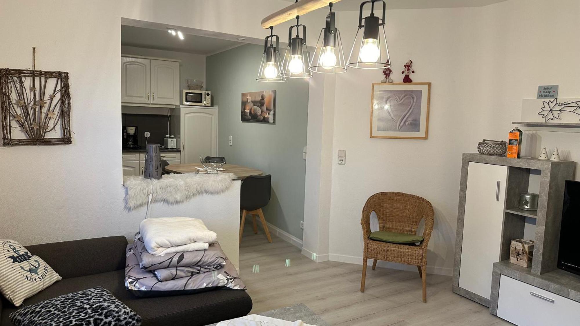 Aktiv-Ferienwohnung "Snow & Bike"- Zentral Zwischen Winterberg Und Willingen Екстер'єр фото