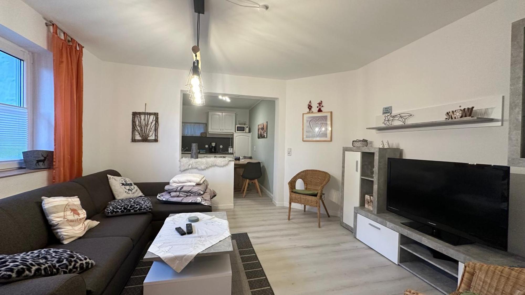 Aktiv-Ferienwohnung "Snow & Bike"- Zentral Zwischen Winterberg Und Willingen Екстер'єр фото